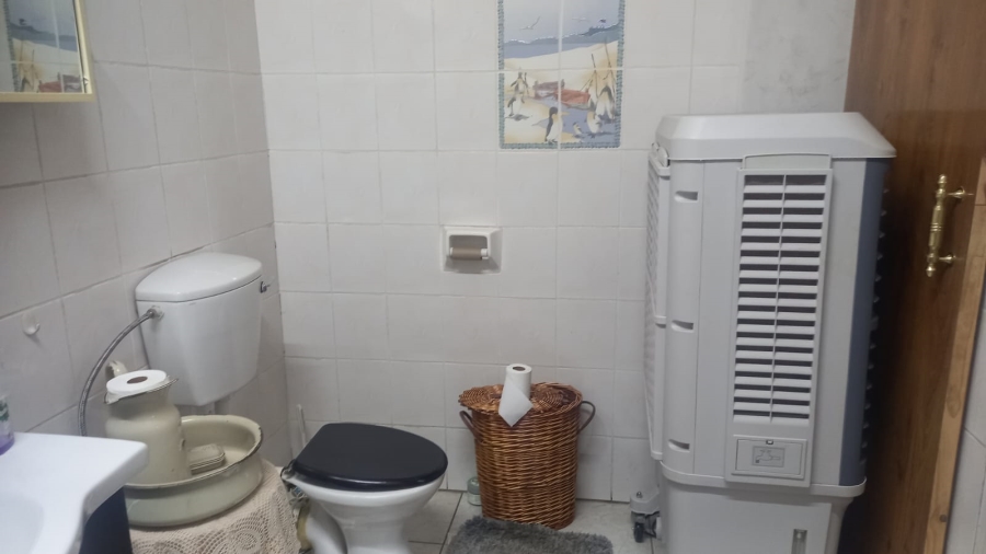 4 Bedroom Property for Sale in Elandia North West